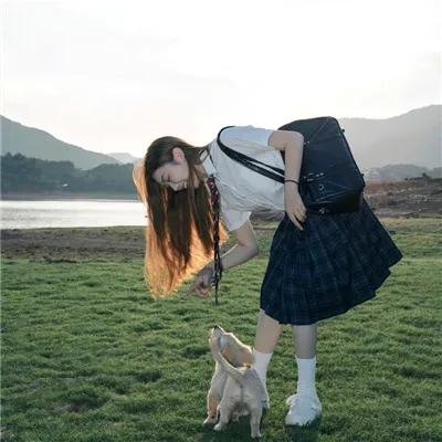 游击队的姑娘